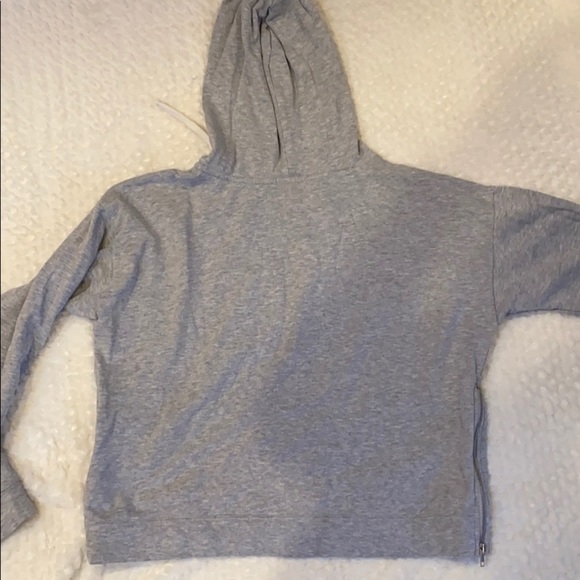 𝅺copy - Gray forever 21 hoodie H - Picture 5 of 6